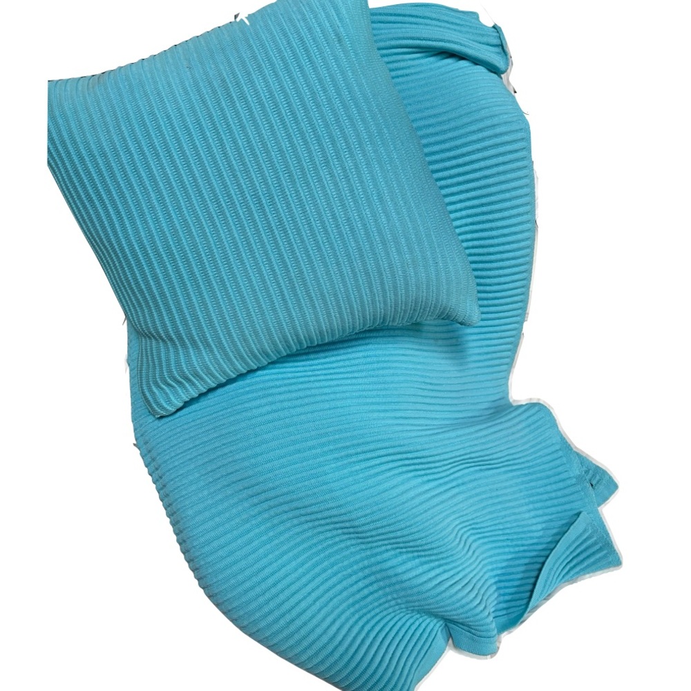 ANDREW MORGAN HOSPITALITY GRADE RIBBED KNIT THROW BLANKET & PILLOW SHAM